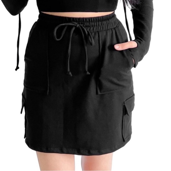Foxblood Cargo Mini Skirt - Small - Picture 4 of 8